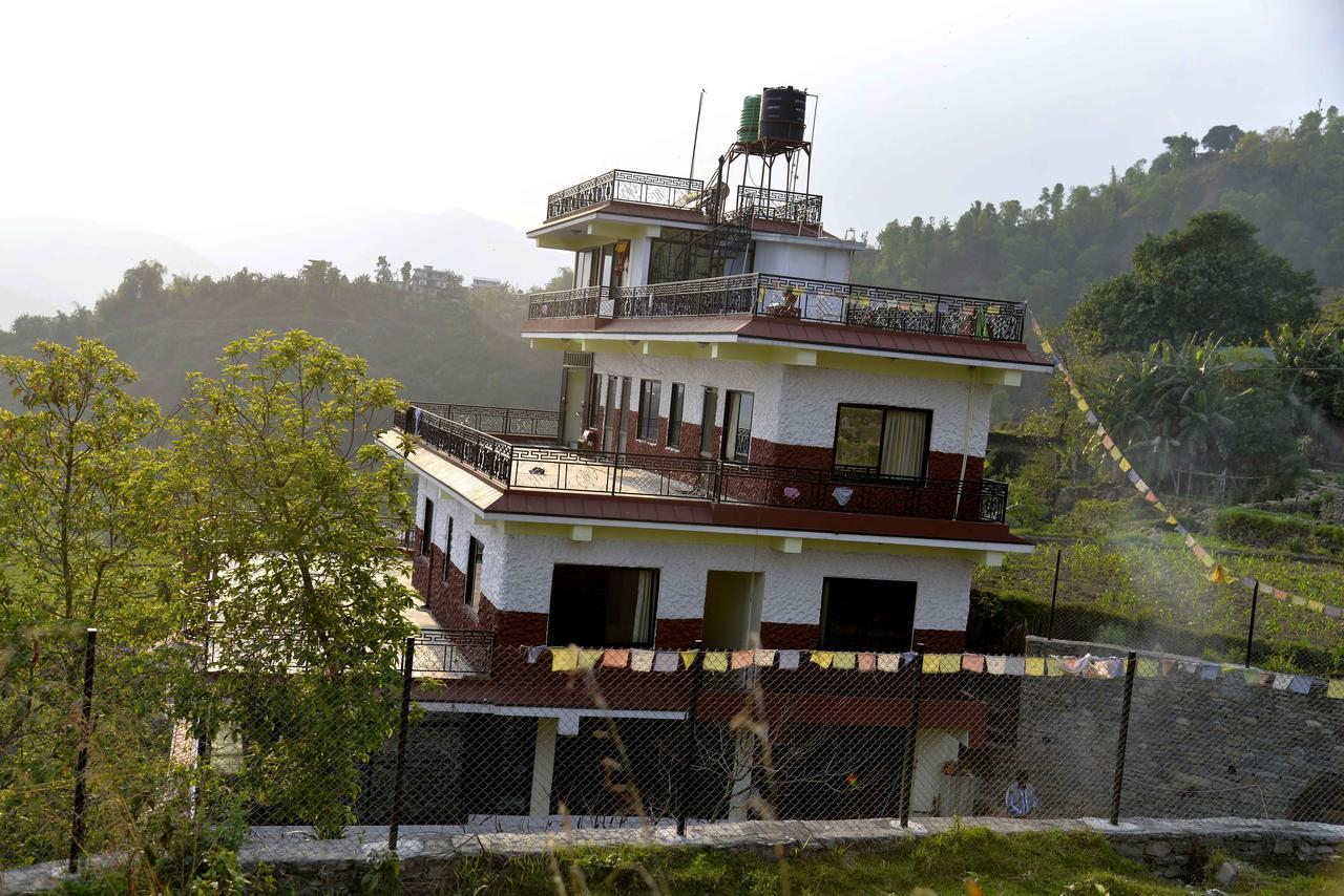 Go Maya Prem Hotel Pokhara Extérieur photo